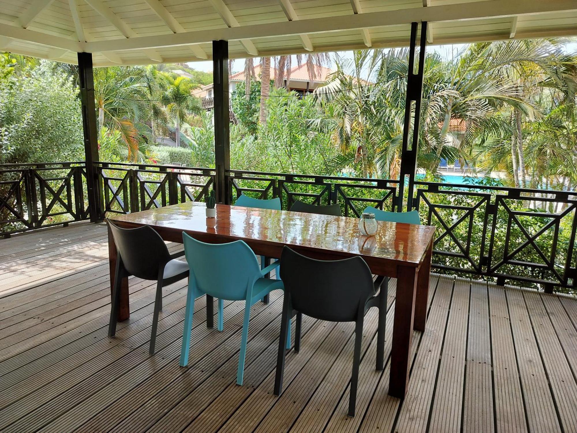Blue Bay Beach Villa At Pool And Golfcourse Exterior photo